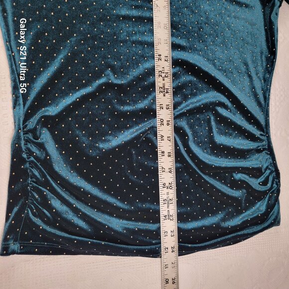 Vince Camuto v-neck top green‎ velvet size Lg choker collar gold polka dot studs - Picture 7 of 10